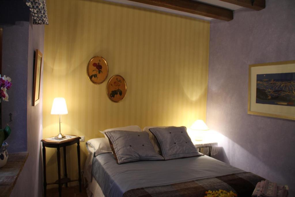 Mas Vilosa Bed And Breakfast กอร์ซา ห้อง รูปภาพ