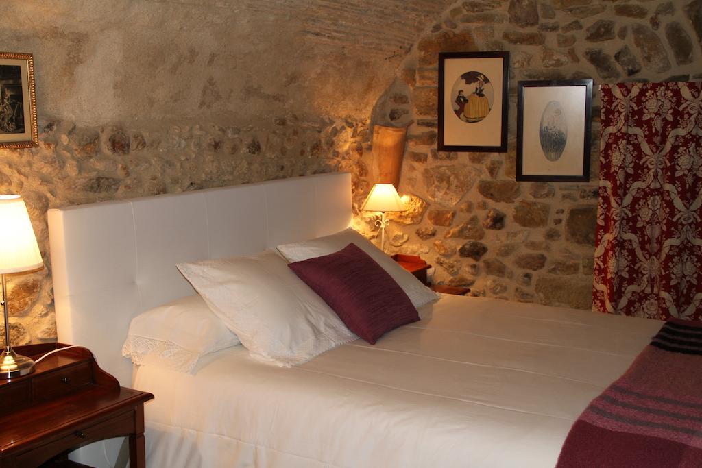 Mas Vilosa Bed And Breakfast กอร์ซา ห้อง รูปภาพ